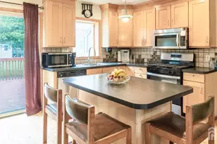 8 Dale Rd, East Brunswick Township, NJ 08816 - Photo 4