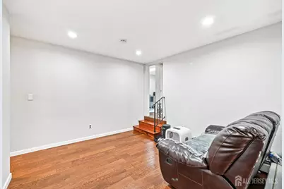 16 Kerschner Lane, East Brunswick Township, NJ 08816 - Photo 32