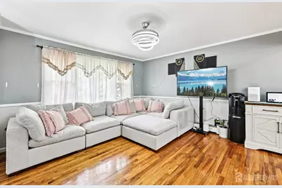 16 Kerschner Lane, East Brunswick Township, NJ 08816 - Photo 4