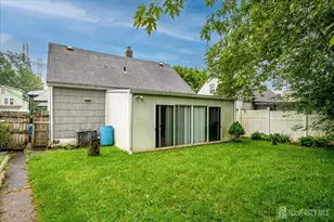 115 W Woodbridge Ave W, Iselin, NJ 08830 - Photo 32