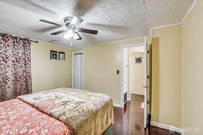 115 W Woodbridge Avenue W, Iselin, NJ 08830 - Photo 14