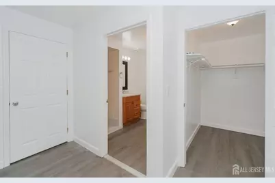 402 Hidden Village Drive, Perth Amboy, NJ 08862 - Photo 18