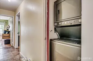 1702 Amanda Ct, Piscataway Township, NJ 08854 - Photo 4