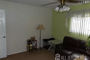 8 Athens Ave, South Amboy, NJ 08879 - Photo 16