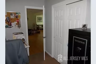 8 Athens Avenue, South Amboy, NJ 08879 - Photo 20