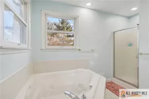 321 Snowgoose Ln, Harrison, NJ 08062 - Photo 26