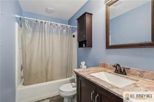 321 Snowgoose Ln, Harrison, NJ 08062 - Photo 22