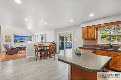 321 Snowgoose Lane, Harrison, NJ 08062 - Photo 10