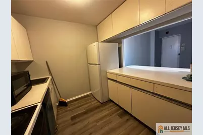 111 Mulberry Street #3p, Newark, NJ 07102 - Photo 2