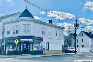 174 Easton Ave, New Brunswick, NJ 08901 - Photo 1