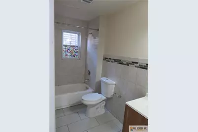 71 Erie Street, Elizabeth, NJ 07206 - Photo 8