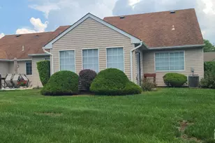 666A Azalea Plaza, Monroe Township, NJ 08831 - Photo 6