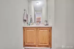 122 Salem Rd, North Brunswick Township, NJ 08902 - Photo 10