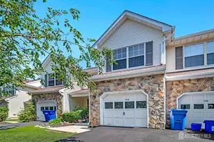 122 Salem Rd, North Brunswick Township, NJ 08902 - Photo 2