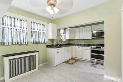 139 Palmer Avenue, South Plainfield, NJ 07080 - Photo 18