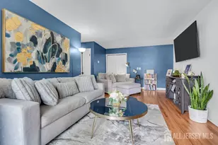 193 Sierra Ct, Woodbridge Township, NJ 07095 - Photo 4