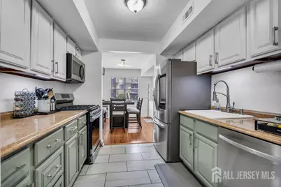 193 Sierra Court, Woodbridge Township, NJ 07095 - Photo 12