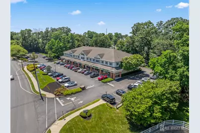 333 Forsgate Drive #4, Jamesburg, NJ 08831 - Photo 4