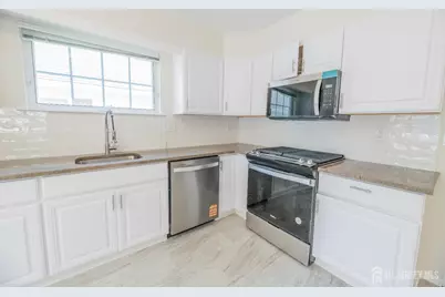 218 N Pondview Boulevard, Monroe Township, NJ 08831 - Photo 24