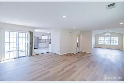 218 N Pondview Boulevard, Monroe Township, NJ 08831 - Photo 28