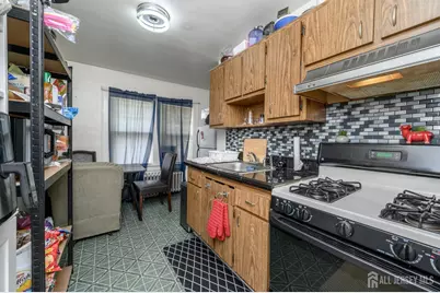 84 E Somerset Street E, Raritan, NJ 08869 - Photo 22