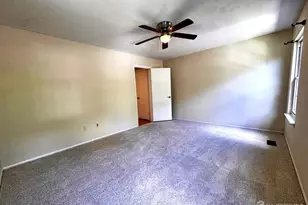 4 Pond View Dr, Plainsboro Township, NJ 08536 - Photo 20