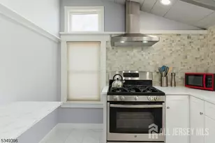 593 Hazelwood Ave, Rahway, NJ 07065 - Photo 10