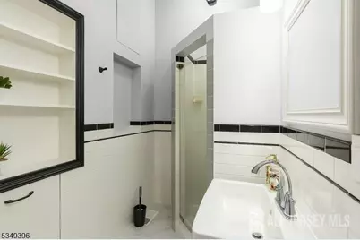 593 Hazelwood Avenue, Rahway, NJ 07065 - Photo 14