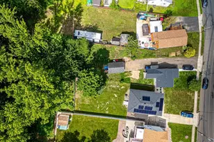 1827 Oak Rd, North Brunswick Township, NJ 08902 - Photo 30