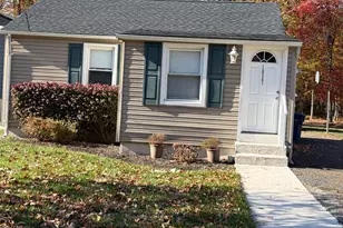1827 Oak Rd, North Brunswick Township, NJ 08902 - Photo 4
