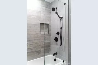 67 Virginia Avenue #3, Jersey City, NJ 07304 - Photo 20