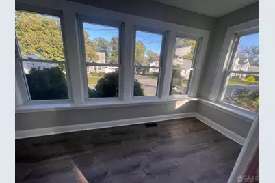 186 Old Road, Sewaren, NJ 07077 - Photo 6