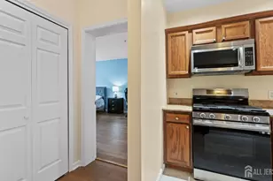 344 The Promenade, Edgewater, NJ 07020 - Photo 16