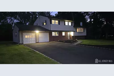33 Nottingham Road, Edison, NJ 08820 - Photo 2