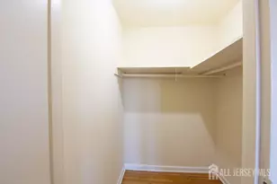 9 Koster Blvd, Edison, NJ 08820 - Photo 18