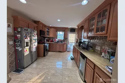 105 Howard Avenue, Edison, NJ 08837 - Photo 18