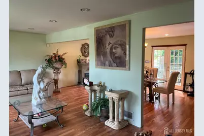 105 Howard Avenue, Edison, NJ 08837 - Photo 14