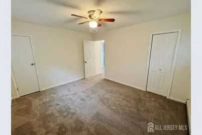 41 Kendall Drive, Sayreville, NJ 08859 - Photo 10