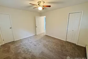 41 Kendall Dr, Sayreville, NJ 08859 - Photo 10