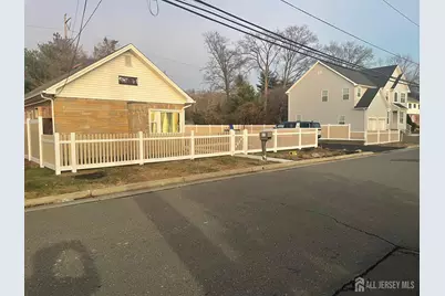 1515 Thomas Avenue, North Brunswick Township, NJ 08902 - Photo 2