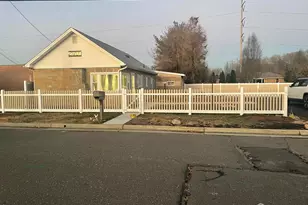 1515 Thomas Ave, North Brunswick Township, NJ 08902 - Photo 4