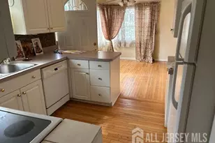 1515 Thomas Ave, North Brunswick Township, NJ 08902 - Photo 12