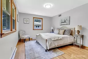 174 Hardenburg Ln, East Brunswick Township, NJ 08850 - Photo 16