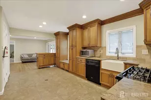 3 Amanda Ct, East Brunswick Township, NJ 08816 - Photo 22