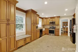 3 Amanda Ct, East Brunswick Township, NJ 08816 - Photo 20