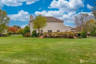 4 Jeana Ct, Monroe Township, NJ 08831 - Photo 8