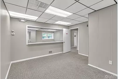 453 Amboy Avenue #1, Woodbridge Township, NJ 07095 - Photo 6