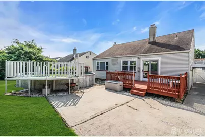 865 Barry Avenue, Perth Amboy, NJ 08861 - Photo 28