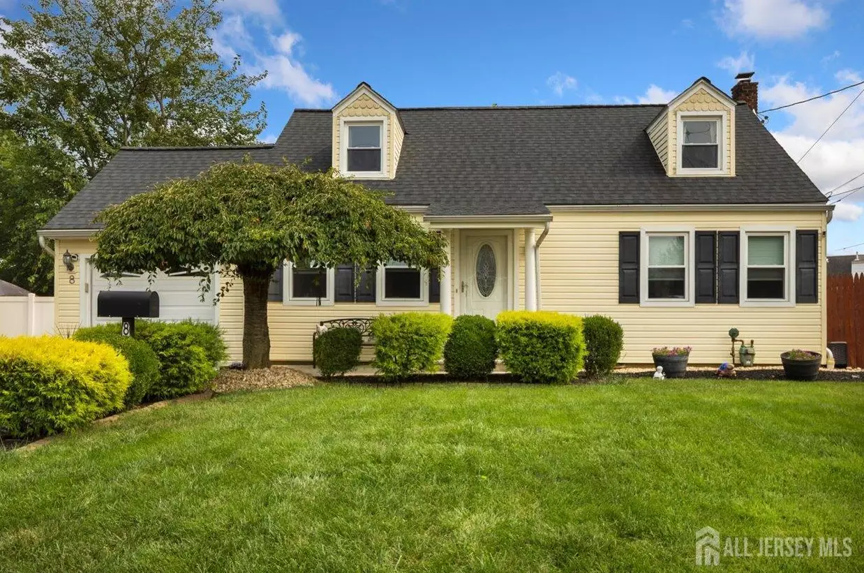 8 Canterbury Ln, Colonia, NJ 07067 - MLS 2602064R - Coldwell