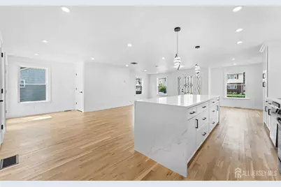 577 S South Avenue S, Dunellen, NJ 08812 - Photo 12